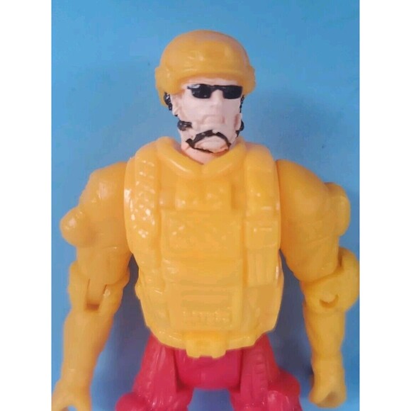 Action Figures Posable 4" Unbranded - Picture 4 of 7